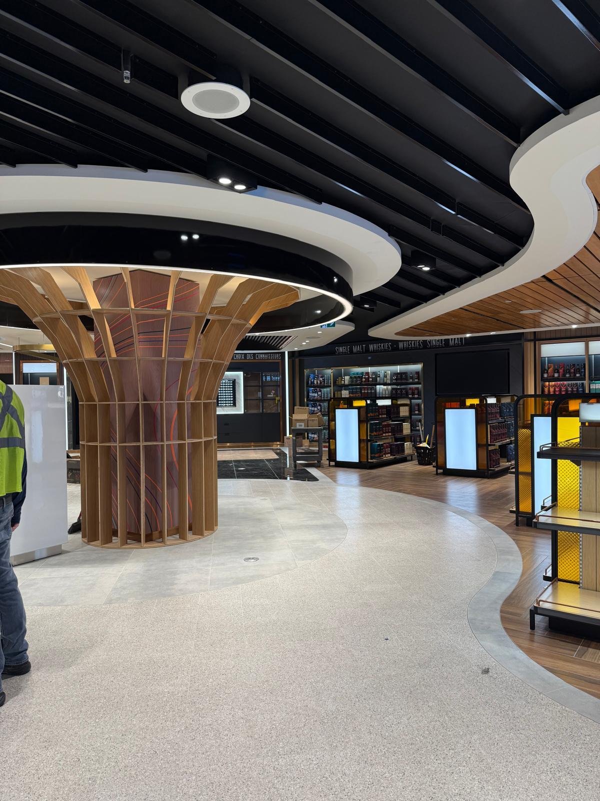 Commercial retail ceiling buildout