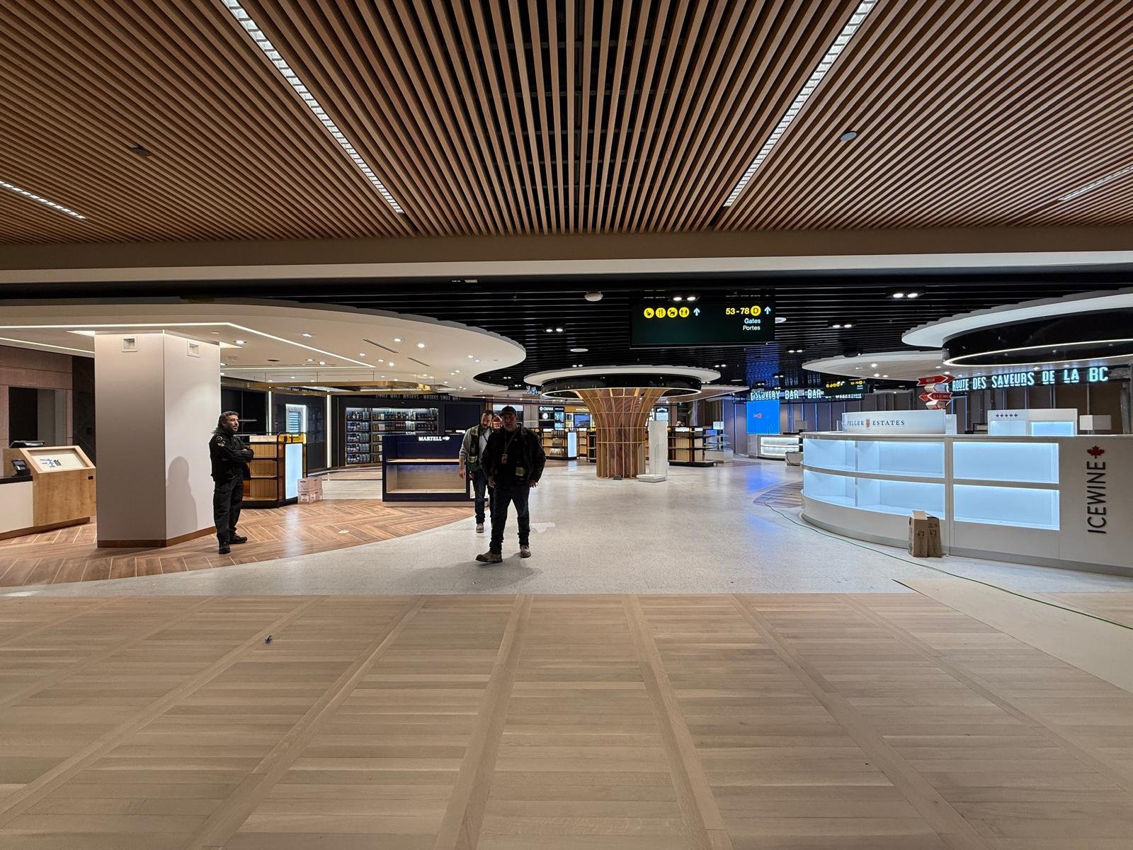 Embark Interior – Completed commercial interior ceiling and wall buildout